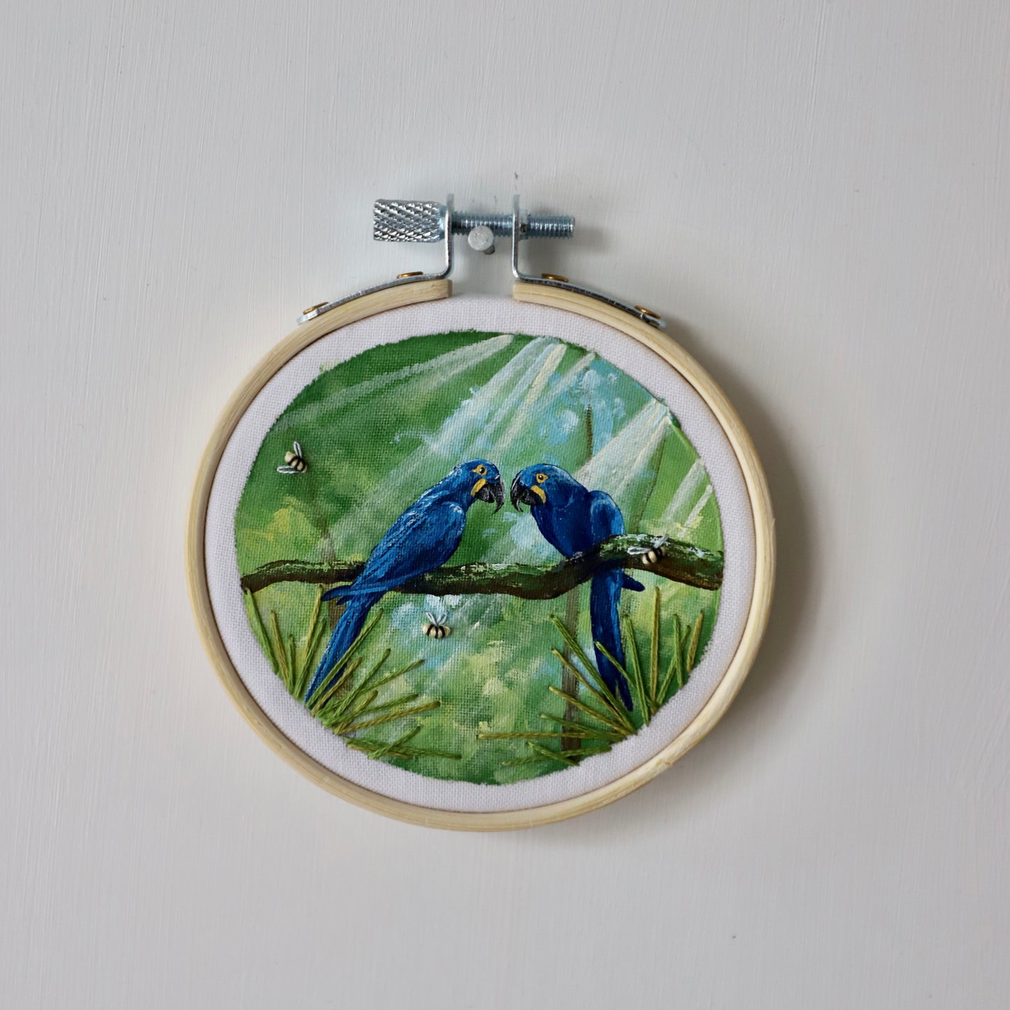 Hyacinth Macaw Embroidery - 3"