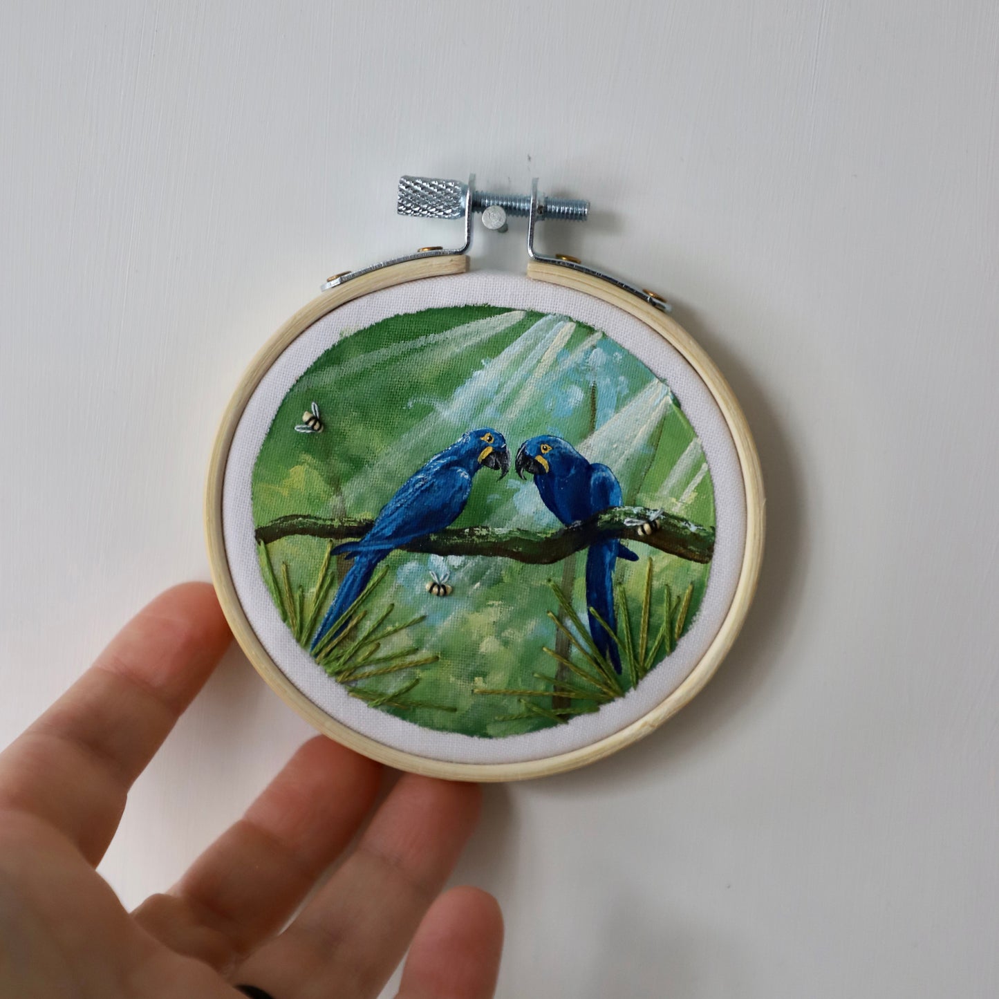 Hyacinth Macaw Embroidery - 3"