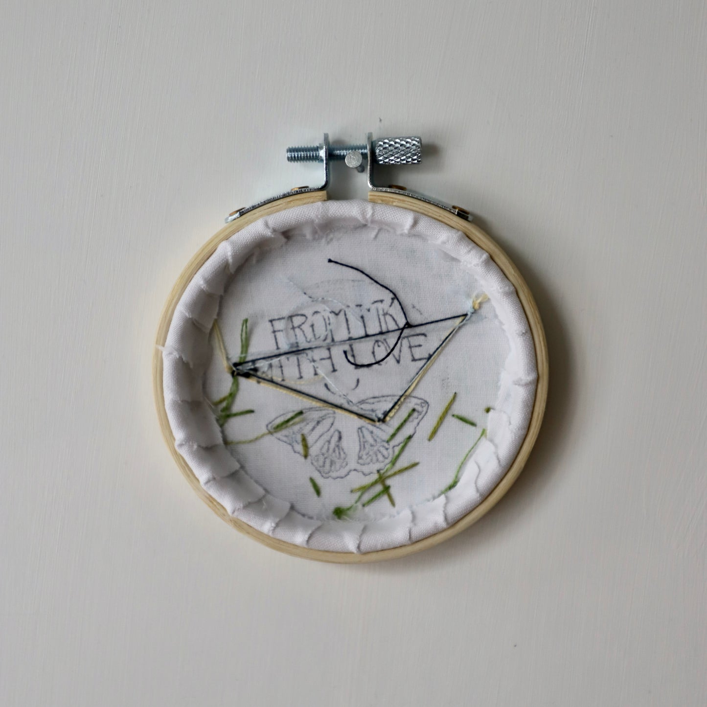 Hyacinth Macaw Embroidery - 3"