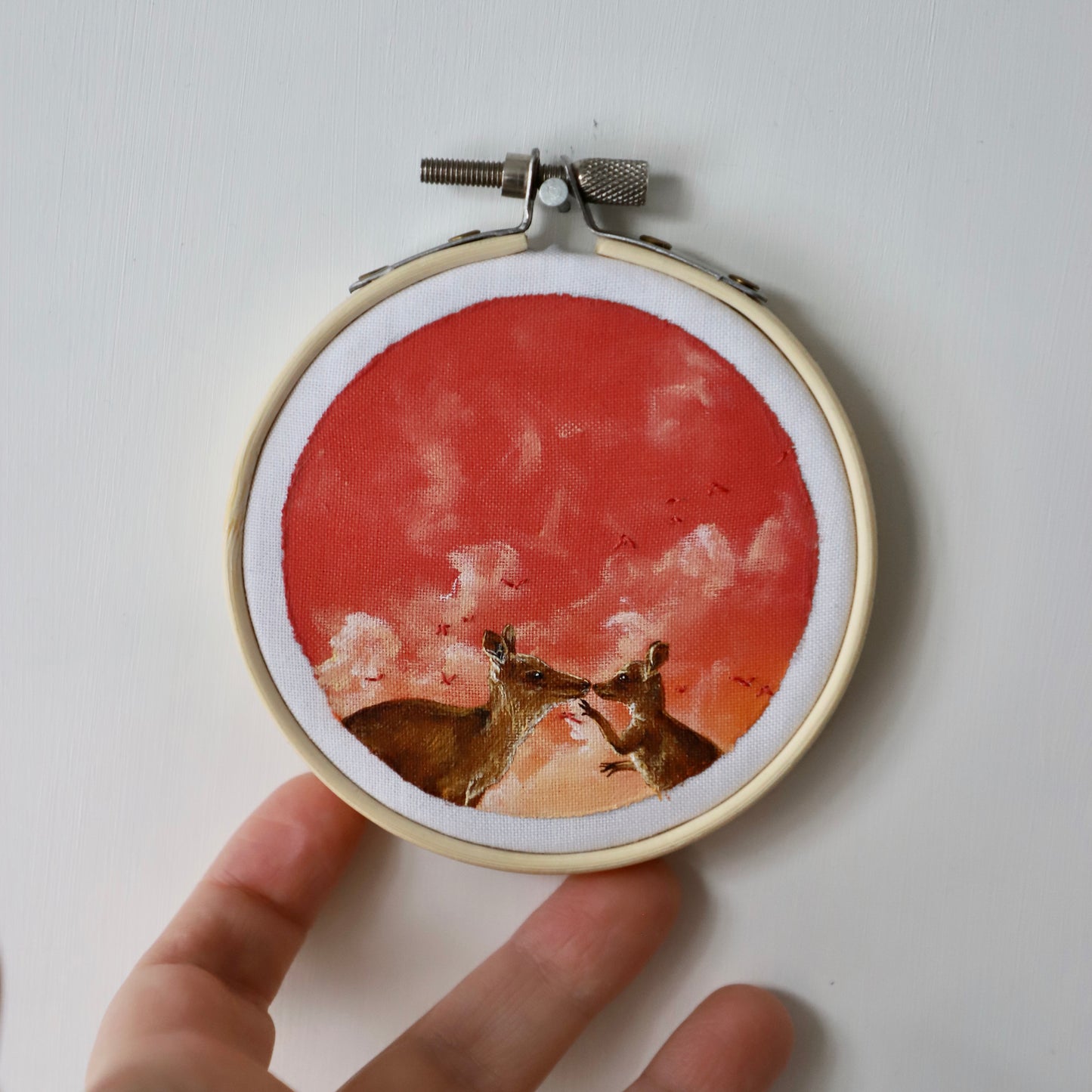 Kangaroo Embroidery - 3"