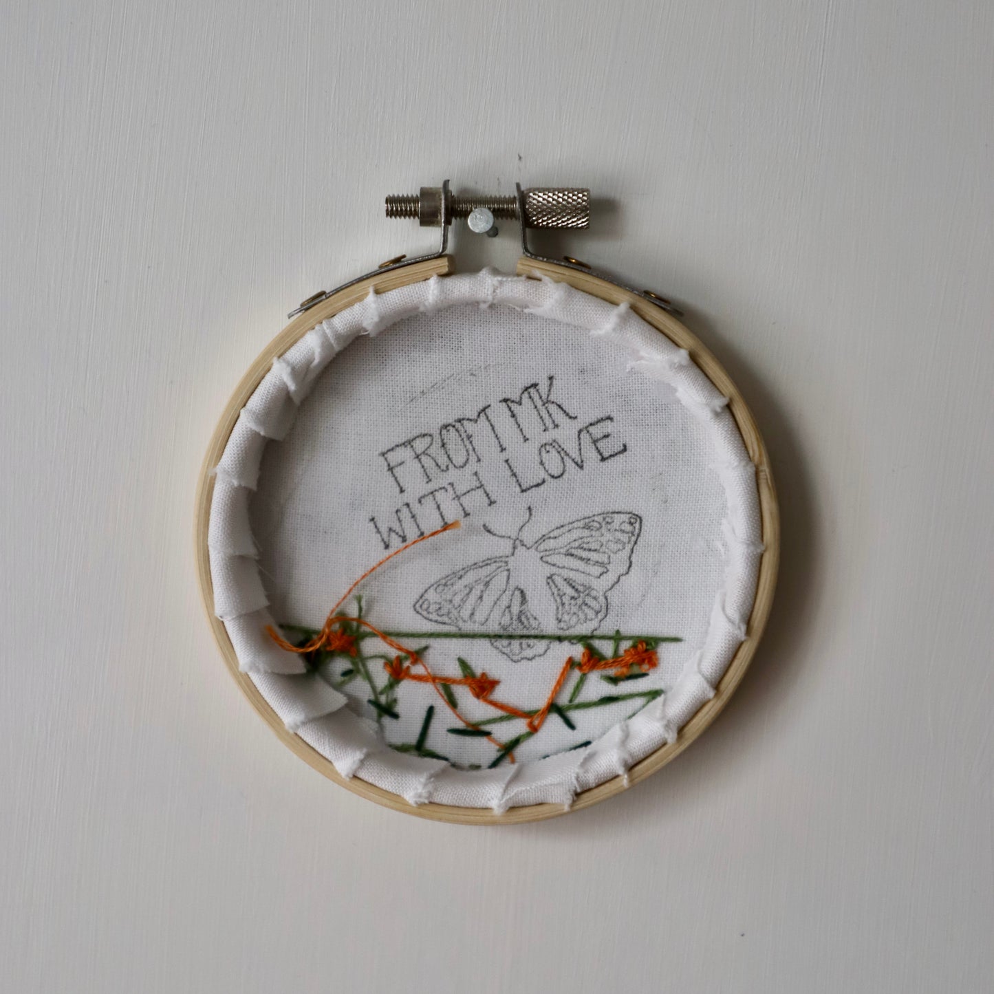 Yellow-Eyed Penguin Embroidery - 3"
