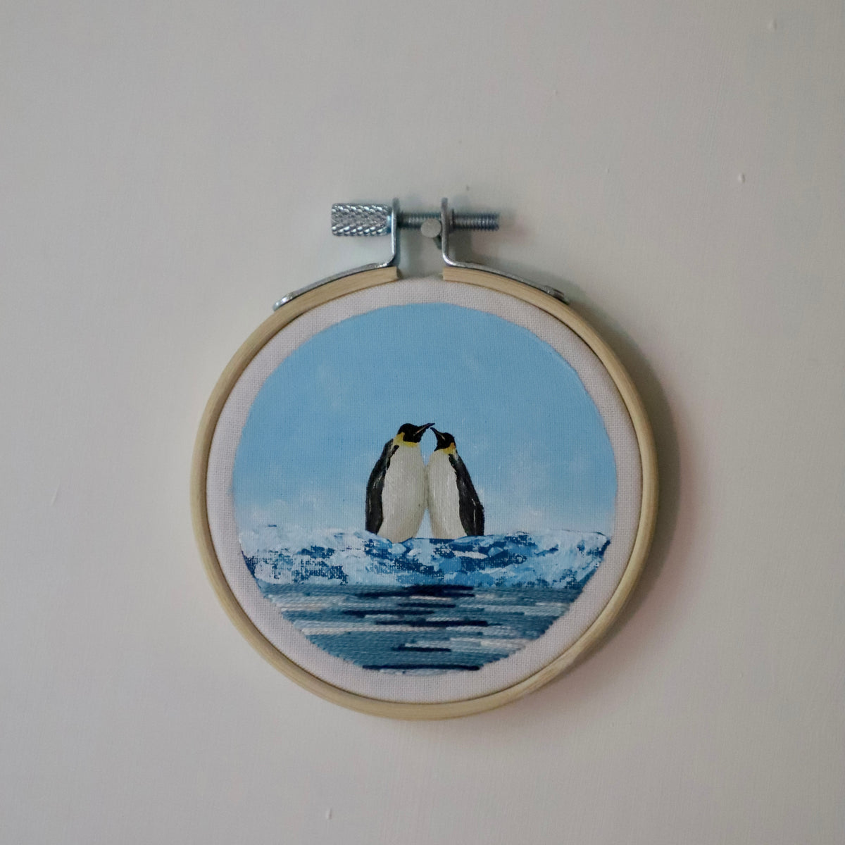 Emperor Penguin Embroidery - 3"