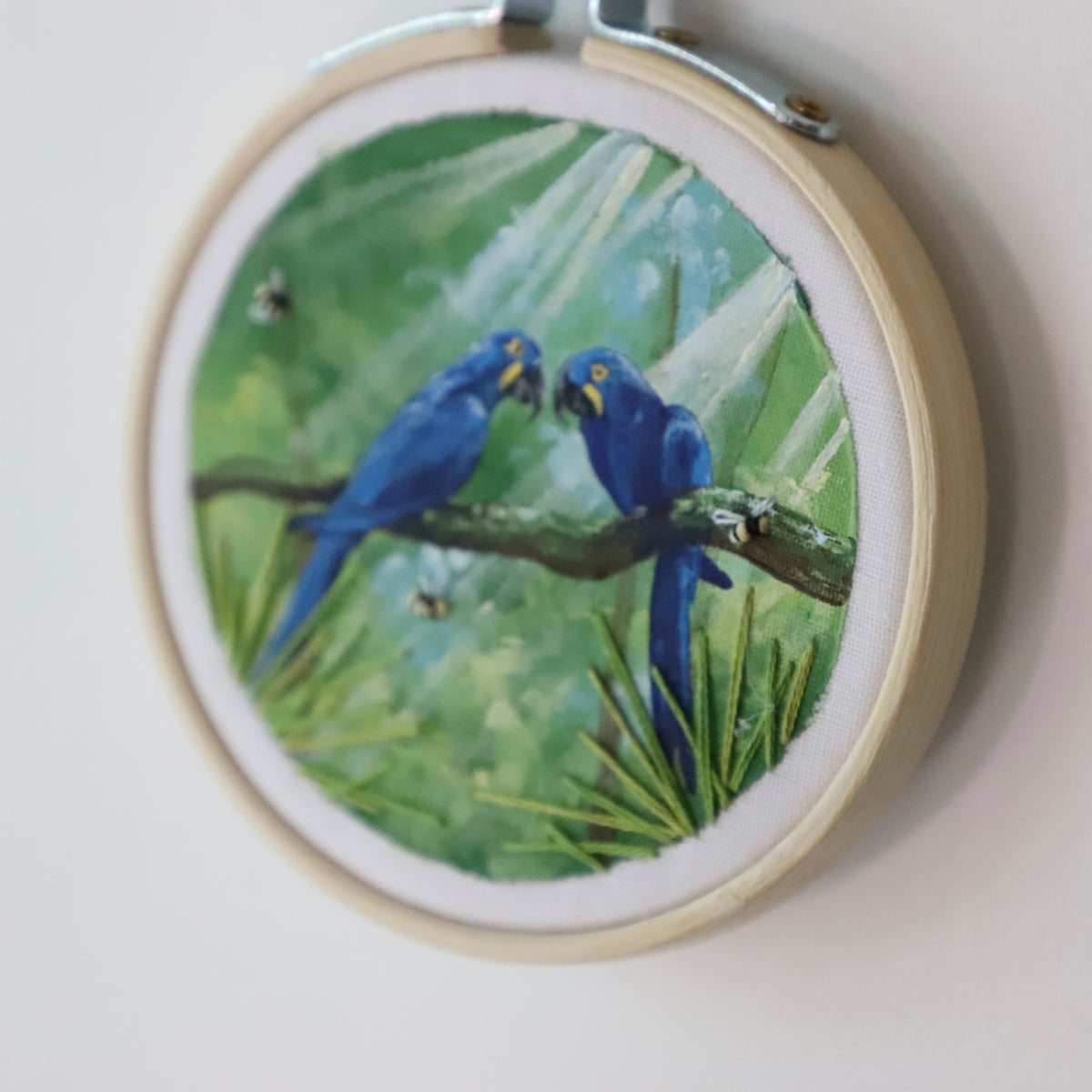 Hyacinth Macaw Embroidery - 3"