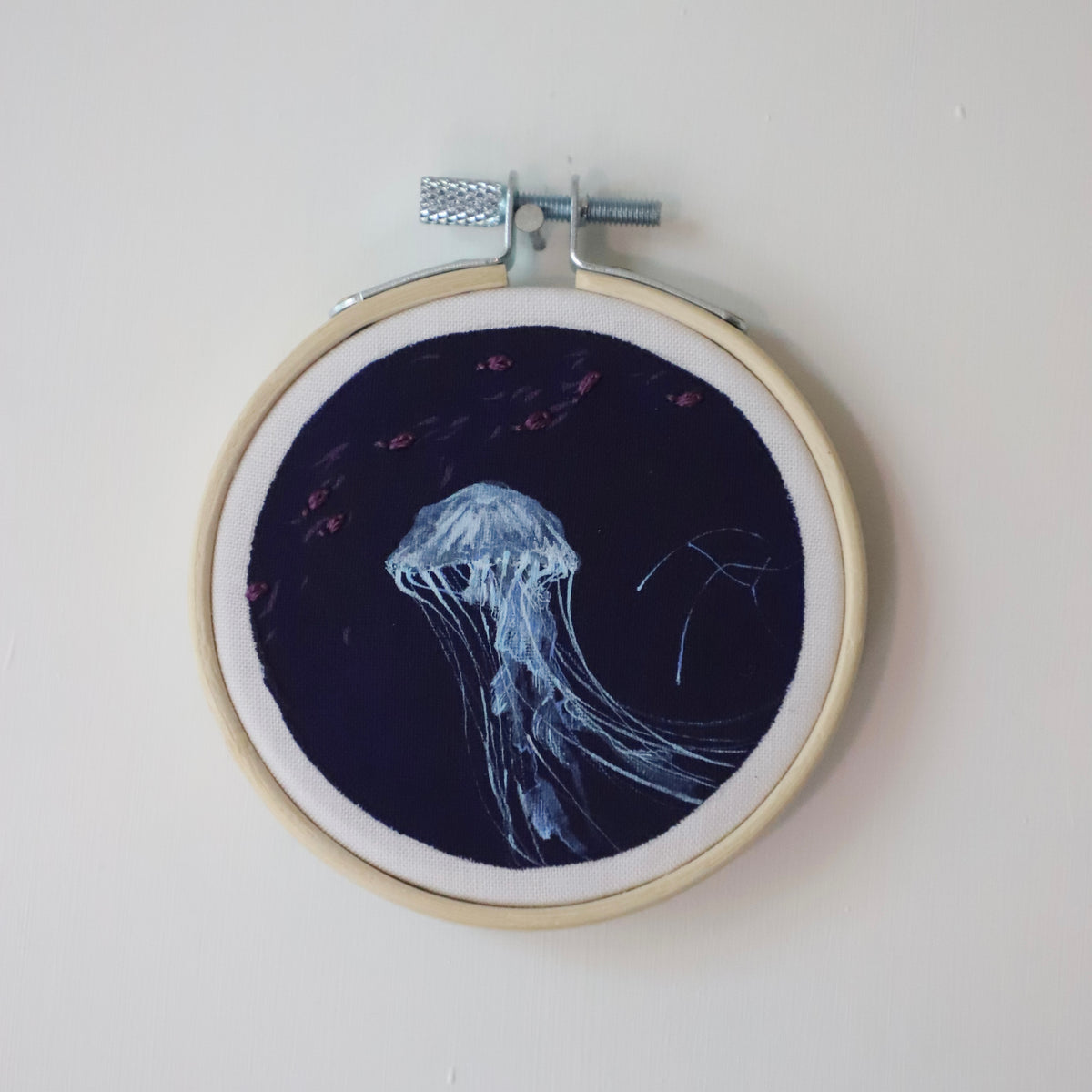 Jellyfish Embroidery - 3"