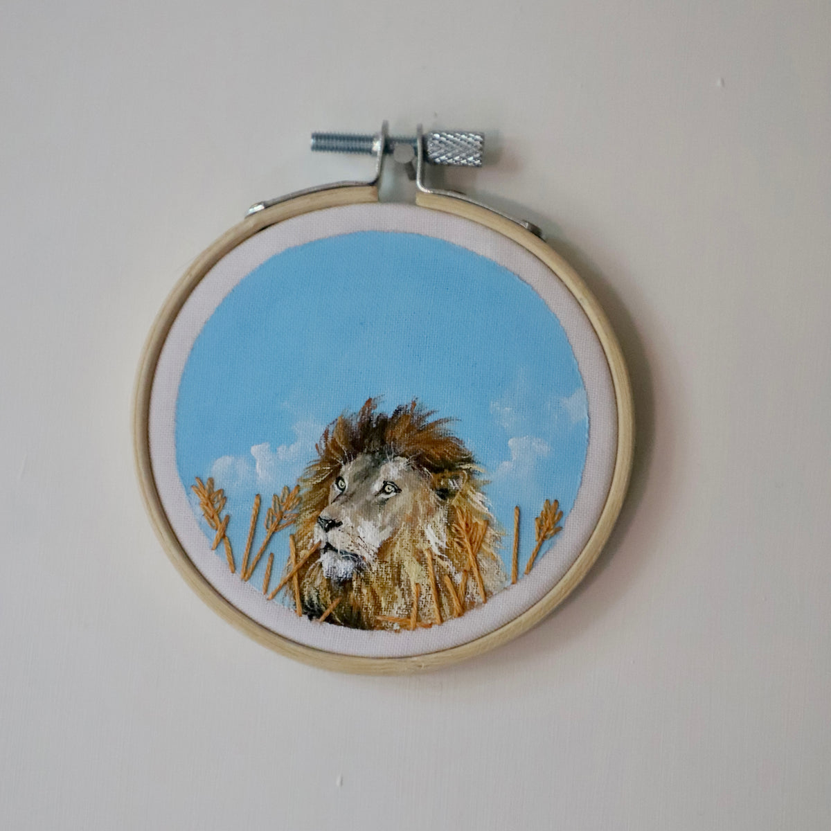 Lion Embroidery - 3"