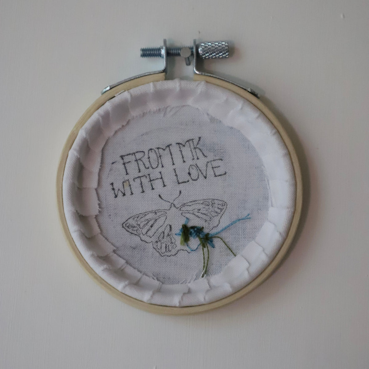 Opossum Embroidery - 3"