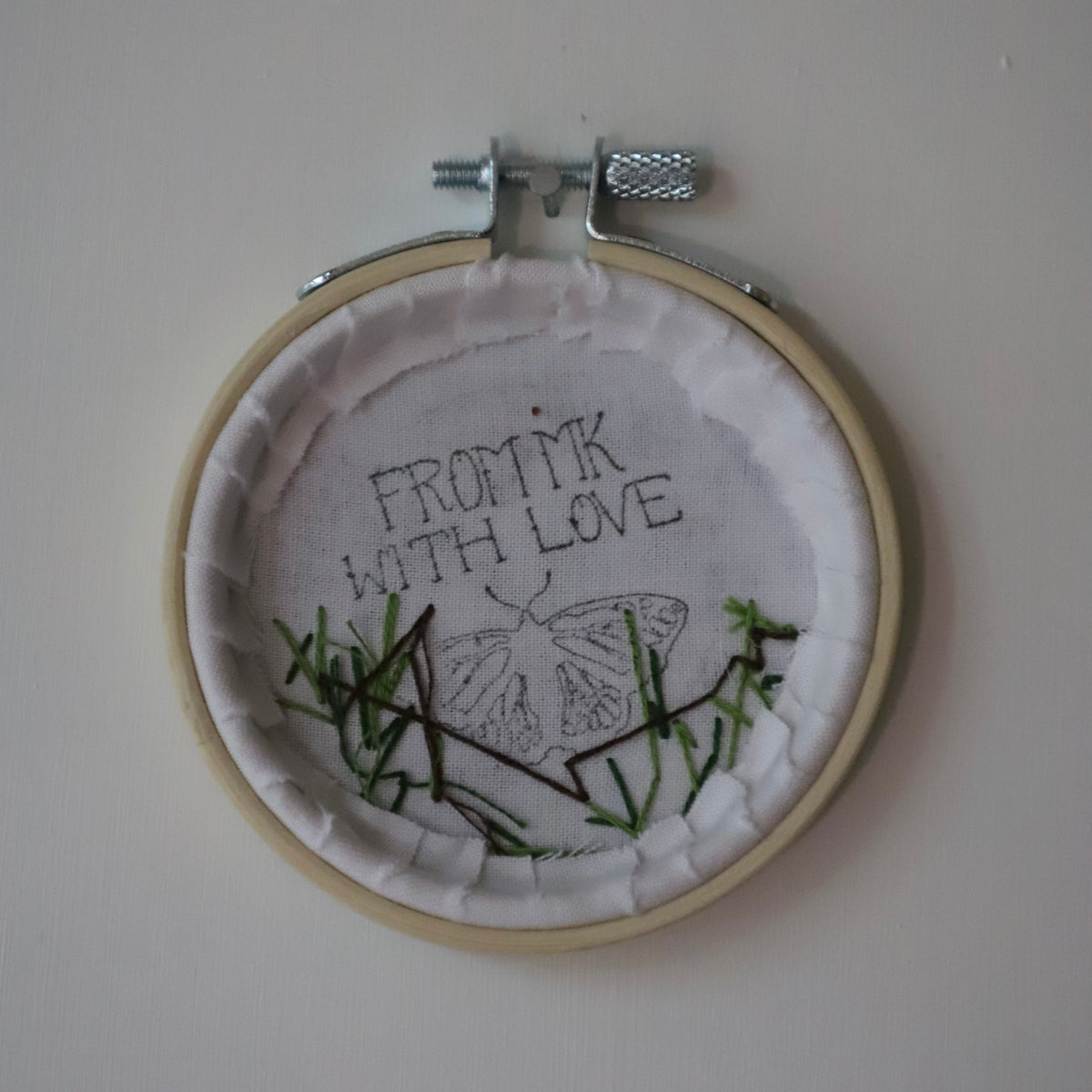 Swan Embroidery - 3"