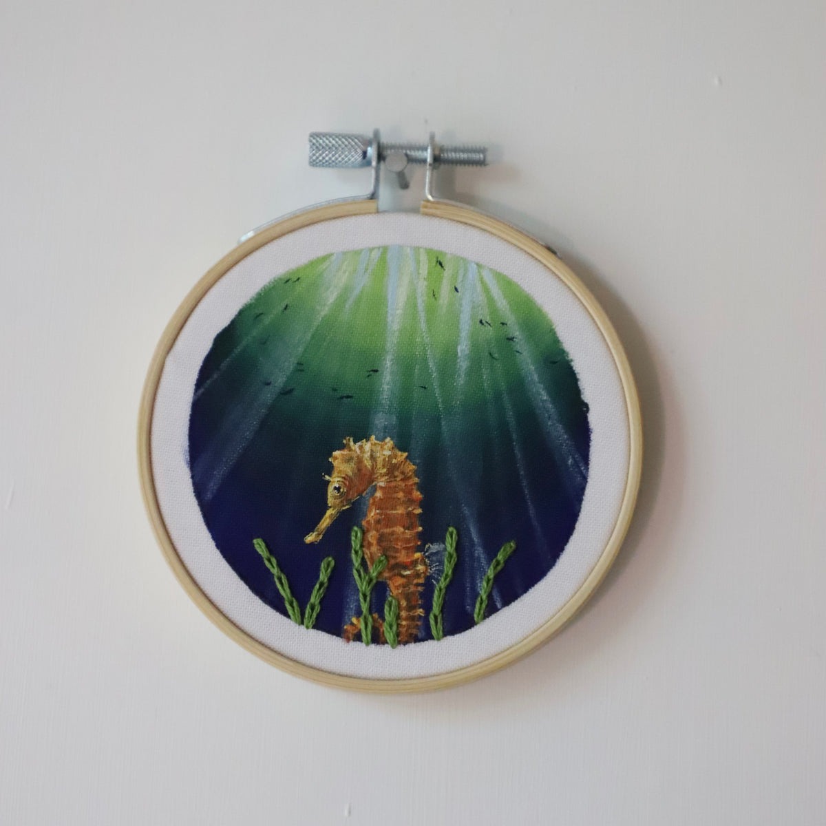 Seahorse Embroidery - 3"
