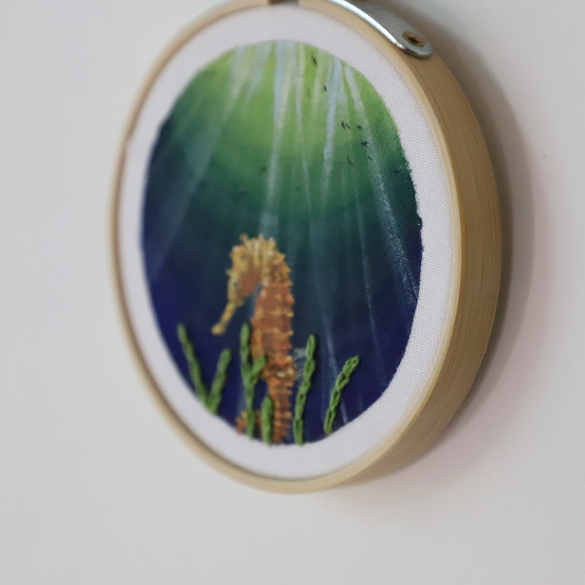 Seahorse Embroidery - 3"