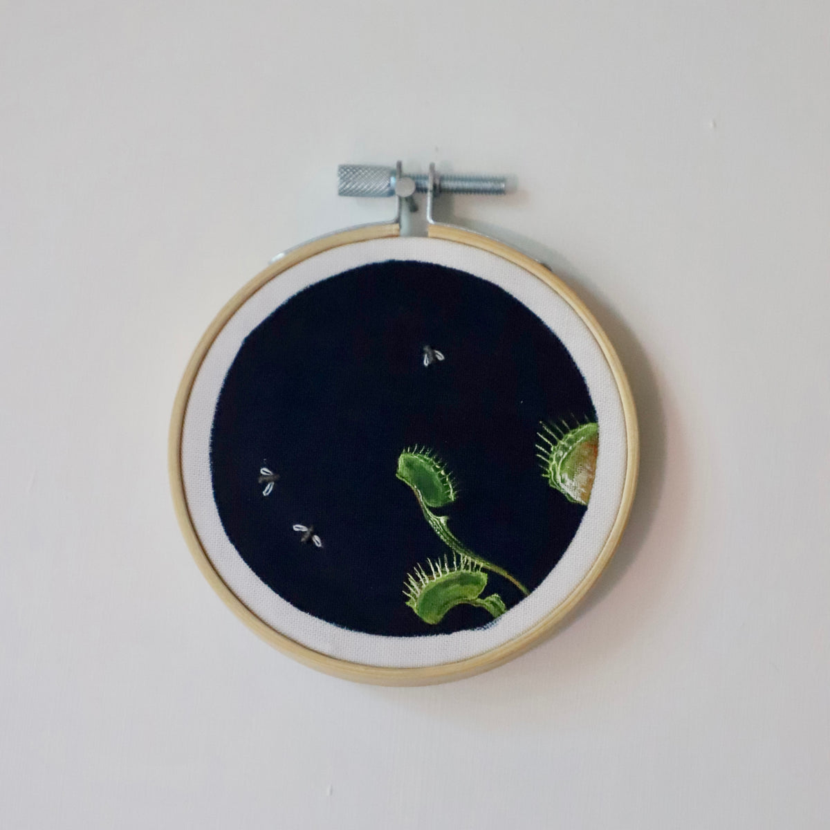 Venus Flytrap Embroidery - 3"