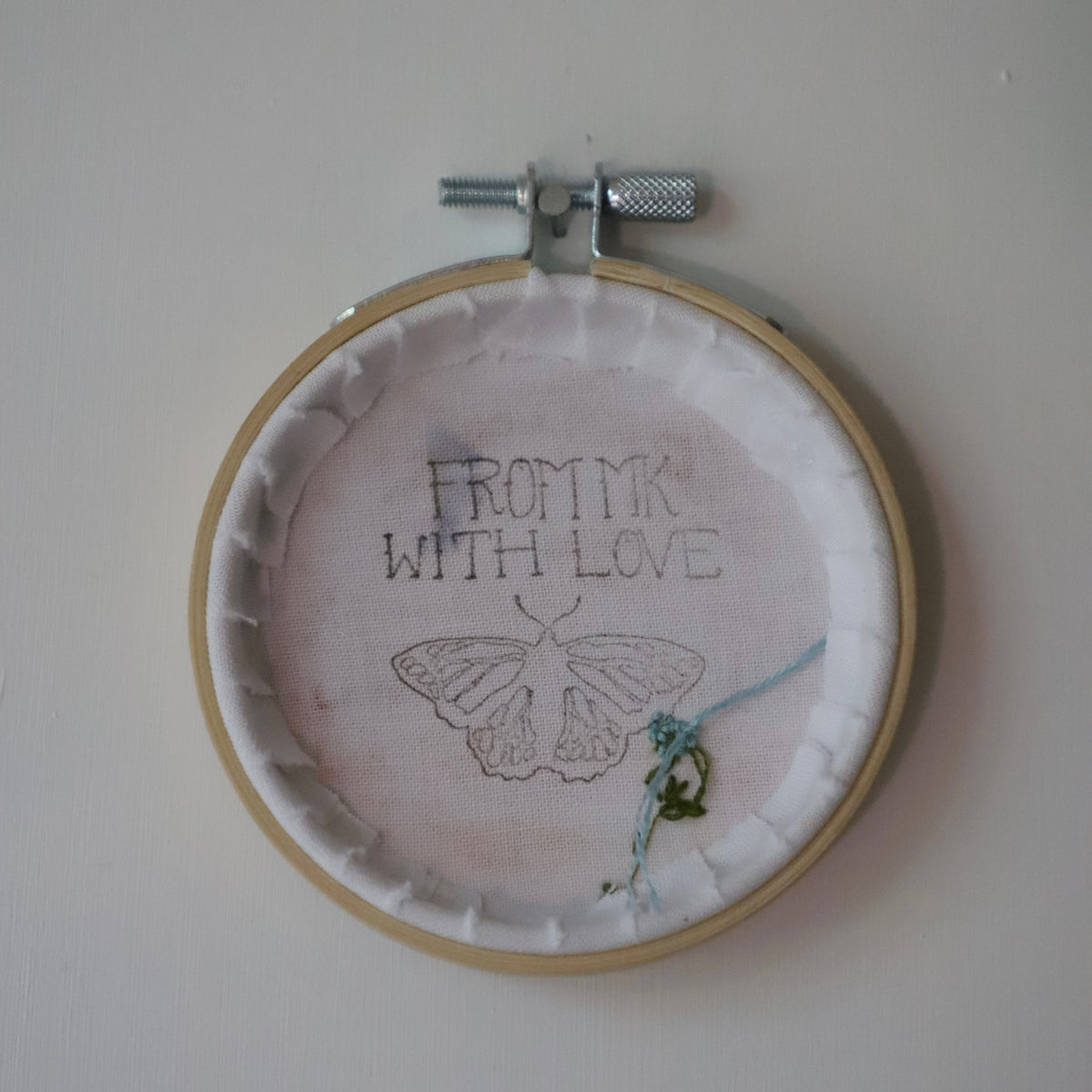 Wallaby Embroidery - 3"